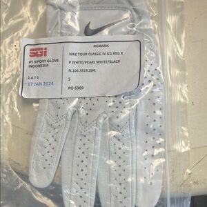 Nike White Men's Golf Glove with Black Swoosh